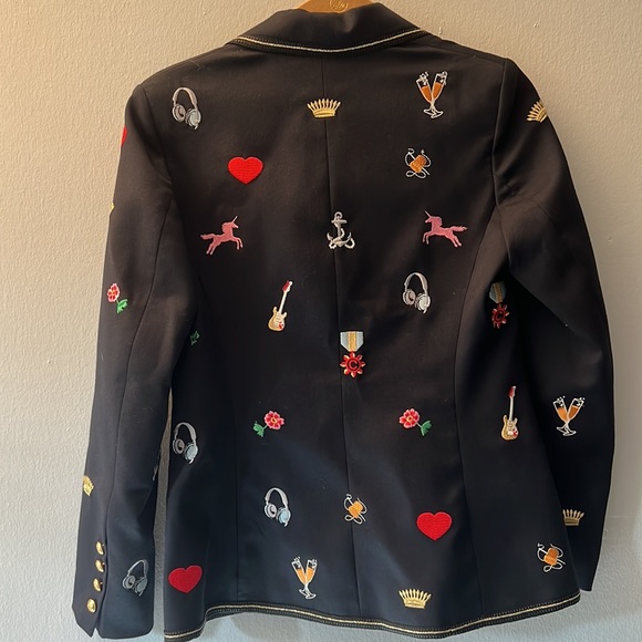 La Condesa Women's Blazer with Decal Patches - Picture 3 of 4